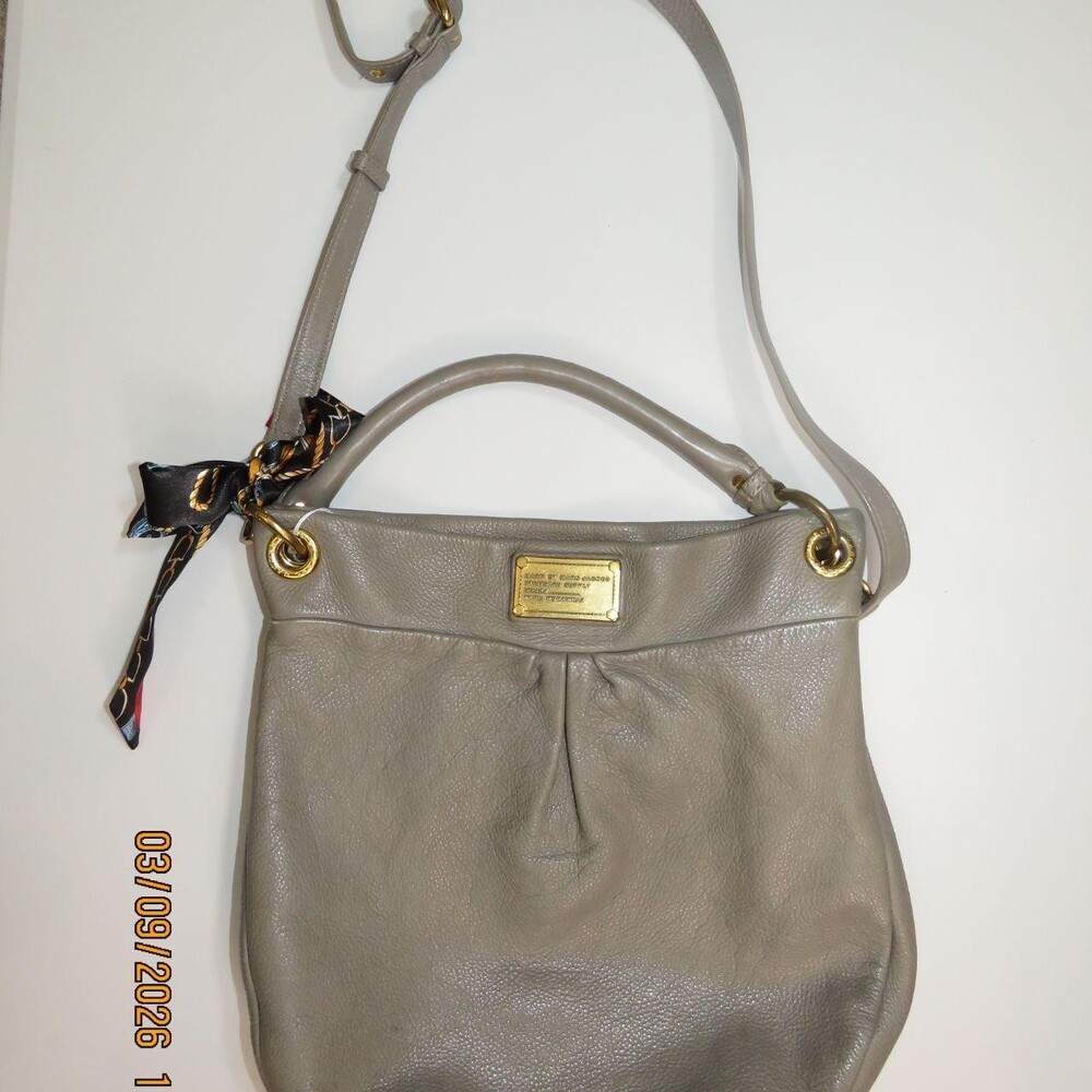 Marc By Marc Jacobs Leather 534 A